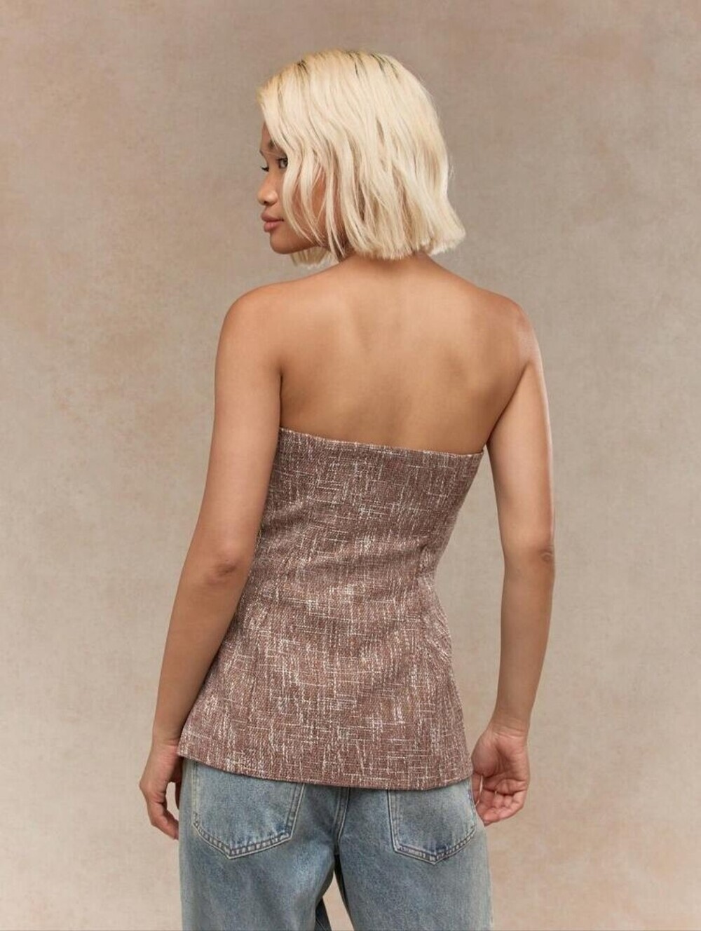 Missguided Textured Buttoned Bandeau Vest with Pocket Detail - Picture 2 of 11